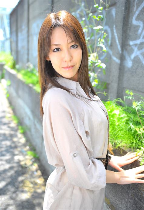  Future Projects and Career Prospects for Ayaka Minamino 