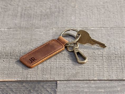  Key Chain Trends: What's Hot and What's Not 