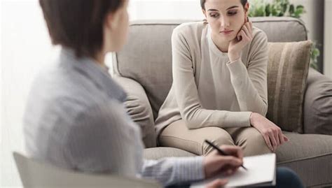  Seeking Professional Help: Therapy Options and Support Networks 
