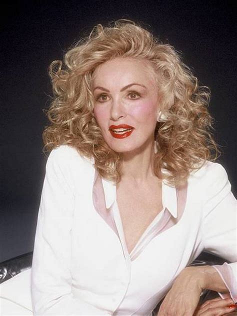  The Height of Beauty: An Insight into Julie Newmar's Physical Attributes 
