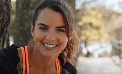 A Physique to Admire: Sara Matos' Dedication to Fitness