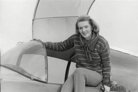 A Pioneer in Aviation - Sheila Scott