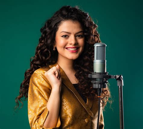 A brief overview of Palak Muchhal's singing career and achievements