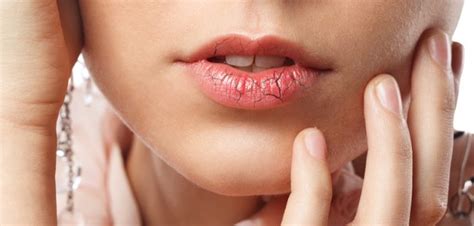 Achieve Luxuriant Lips: Bid Farewell to Chapped and Dehydrated Lips