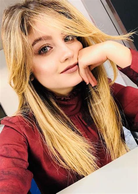 Age and Height: Unveiling Karol Sevilla's Vital Statistics