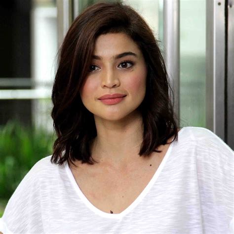 Anne Curtis Biography: From Young Performer to Fashion Icon