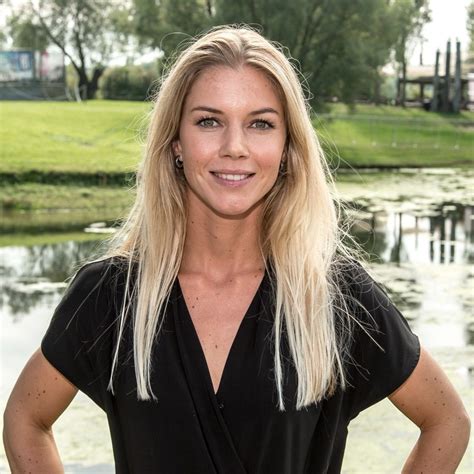 Anouk Hoogendijk: A Biography of the Dutch Soccer Star