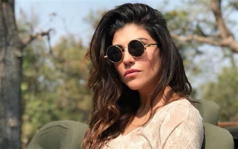 Beyond the Runway: Archana Vijaya's Successful Journey in Television Hosting