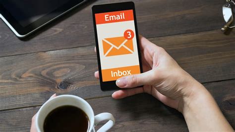 Creating Mobile-Friendly Emails for a Seamless User Experience