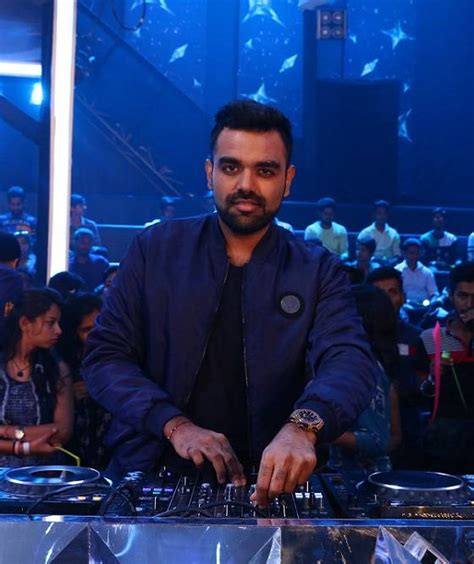 DJ Chetas: A Rising Star in the Music Industry