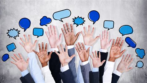 Engage Your Audience with Blog Comments and Social Media Interaction