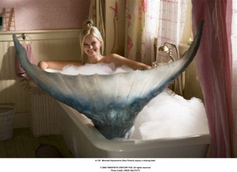 Exploring the Impact of Pop Culture on Bathtub Slipping Dreams