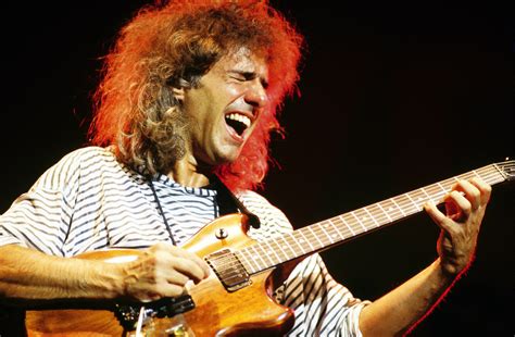 Exploring the Sonic Landscape: A Deep Dive into Pat Metheny's Unique Sound