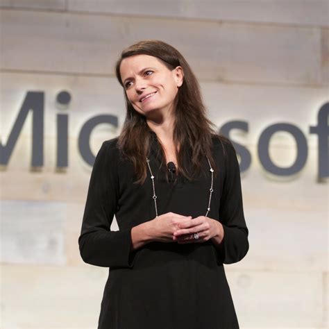 From CFO to Advisor: Amy Hood's Role at Microsoft