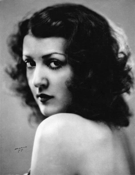 Gypsy Rose Lee's Height: An Enchanting Trait