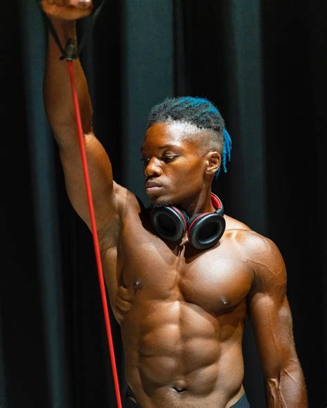 Height Matters: Exploring Angel Woods's Statuesque Physique