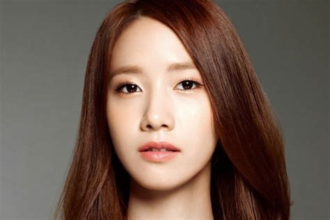 Im Yoona: A Comprehensive Introduction to the K-Pop Star and Actress