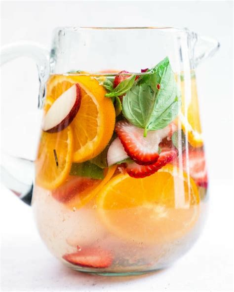 Mandarin in Drinks: From Cocktails to Infused Water, Refreshing Ideas to Try