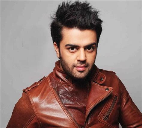 Manish Paul's Versatile Hosting Skills