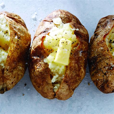 Mastering the Art of Crafting the Ultimate Oven-Baked Spud: Genius Tips and Smart Hacks