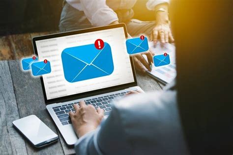 Maximizing Email Deliverability by Effectively Managing Bounces and Unsubscribes