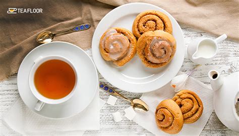 Pairing Brown Tea with Food: Enhancing Your Gastronomic Experience