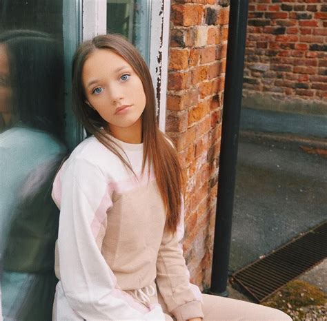 Phoebe Tomlinson: The Journey of a Rising Star
