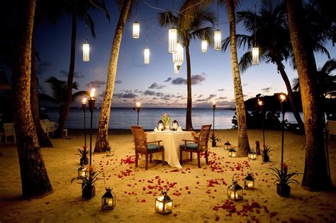 Romantic Destinations: Create the Perfect Setting for an Enchanting Proposal