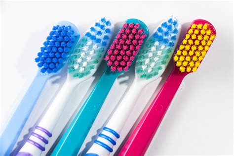 Size and Shape: Discovering the Right Fit for Your Toothbrush