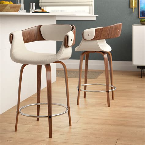 Striking the Right Balance: Choosing Bar Stools that Combine Functionality and Style