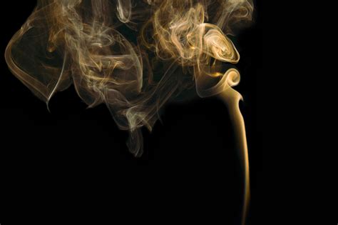 The Fascinating Link Between Dreams and Fragrant Smoke