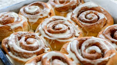 The History of Cinnamon Rolls: From Ancient Treat to Modern Delight