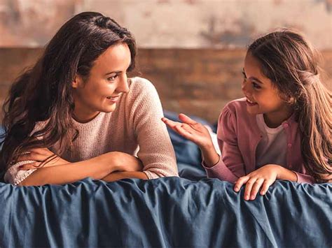 The Impact of Mother-Daughter Relationships on Dreams Involving Physical Confrontation