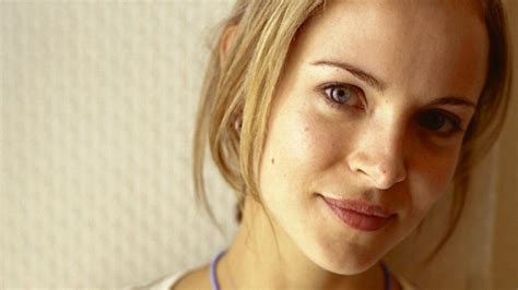 The Journey of Gemma Hayes: From Aspiring Musician to Accomplished Artist