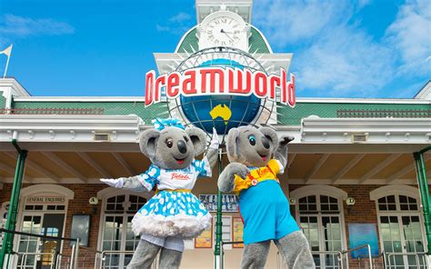 The Mysterious Attraction of Dreamworld