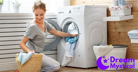 The Psychological Meaning Behind Dreams of Overflowing Washing Machines