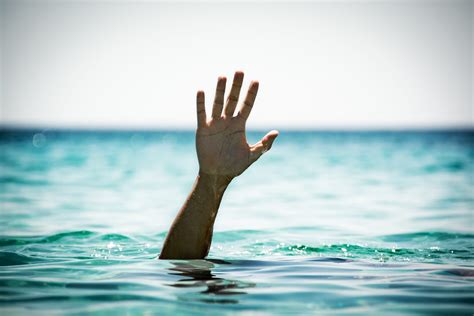 Understanding the Fear of Drowning