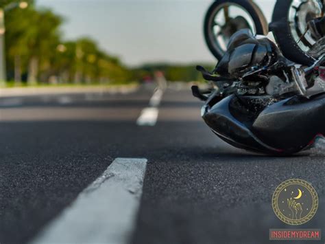 Understanding the Symbolism: Analyzing Dreams of a Motorcycle Accident