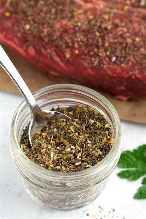 Unlocking the Essence: Crafting the Ultimate Seasoning Blend for Roast Beef