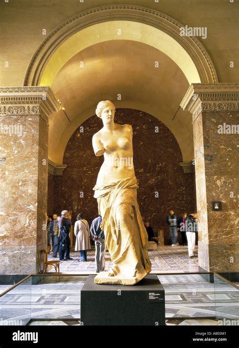 Unveiling the Beauty: The Iconic Statue of Venus De Milo