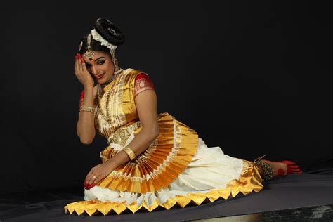 Unveiling the Enigma of Mohiniyattam's Allure